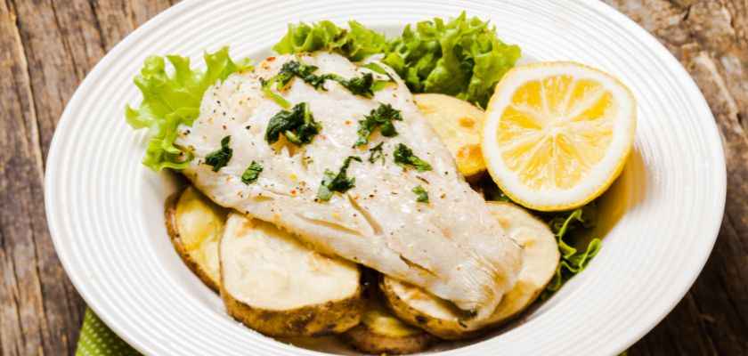 Esta bandeja de horno es perfecta para preparar la lubina al horno